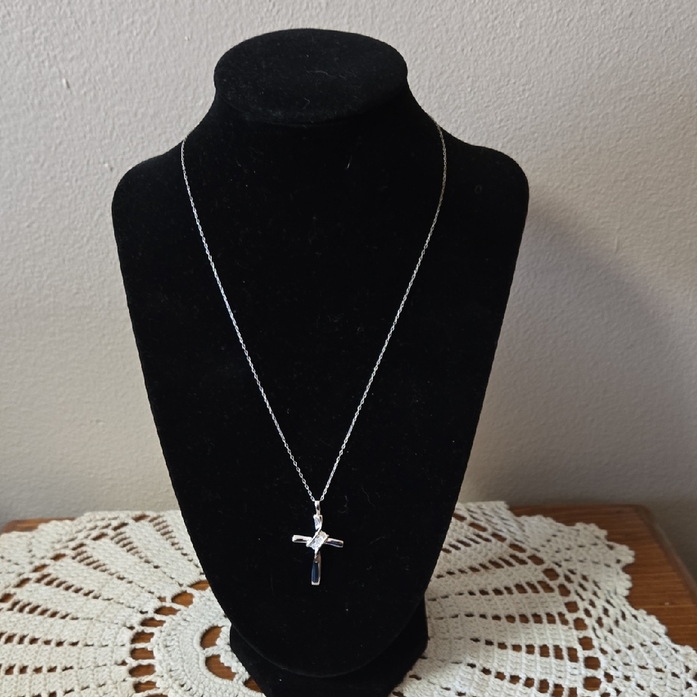 Kohl's Silver-Tone Cross Pendant Necklace